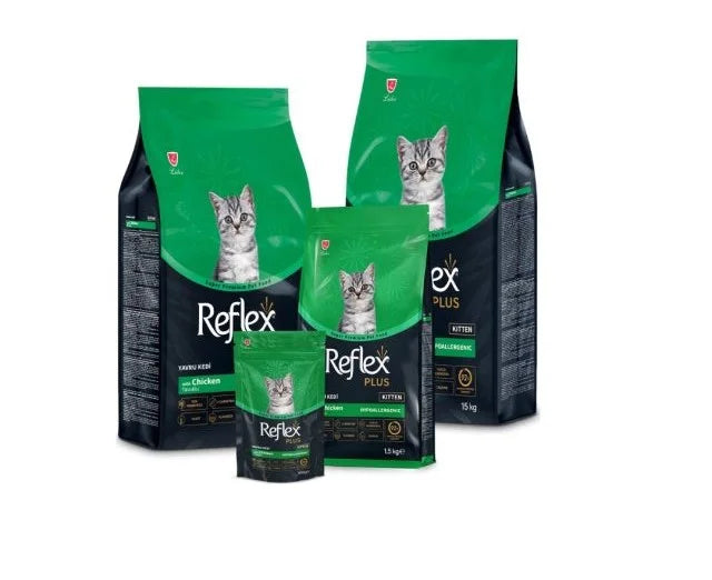 PETS BAKERI Reflex Plus Kitten Food with chicken in a colorful bag, showcasing the nutritious cat food for growing kittens.